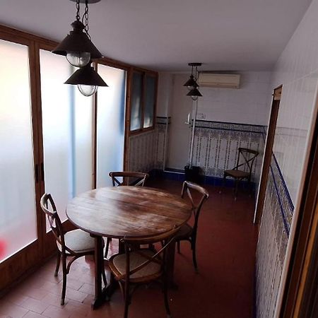Apartamentos Casa May 2 - Centro Benidorm- Solo Mayores De 30 Anos Y Familias Eksteriør billede