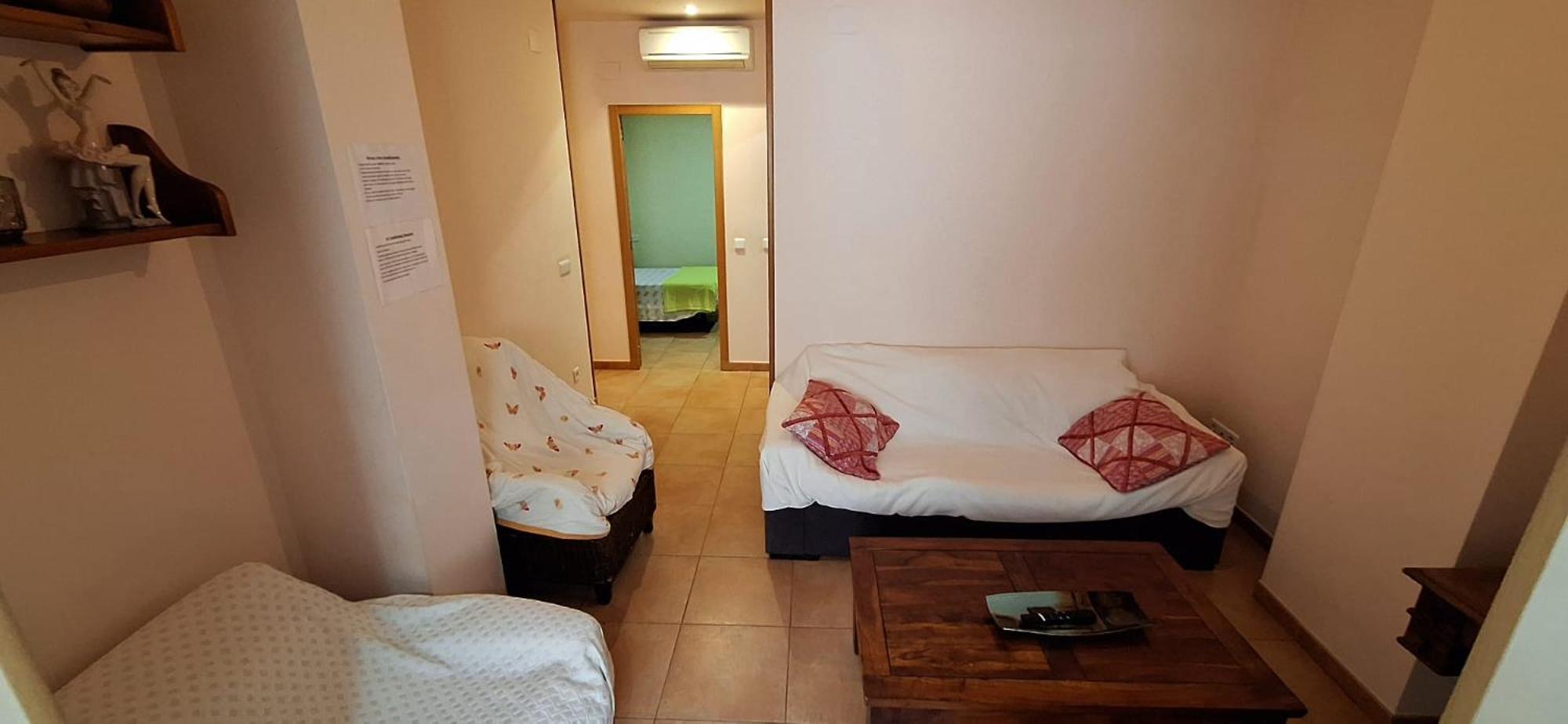 Apartamentos Casa May 2 - Centro Benidorm- Solo Mayores De 30 Anos Y Familias Eksteriør billede